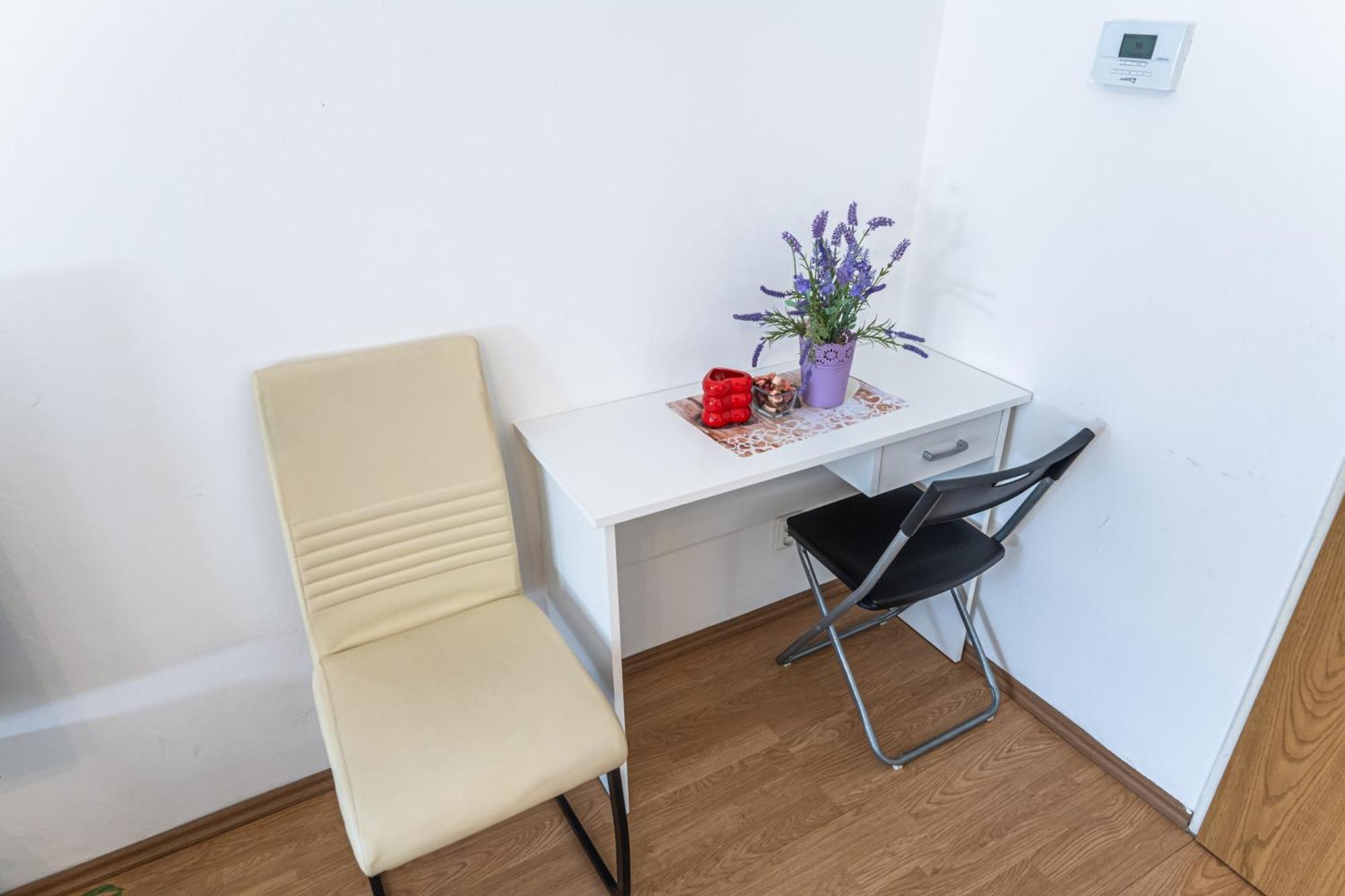 Wenceslas Square 2 Bedroom Apartment براغ المظهر الخارجي الصورة